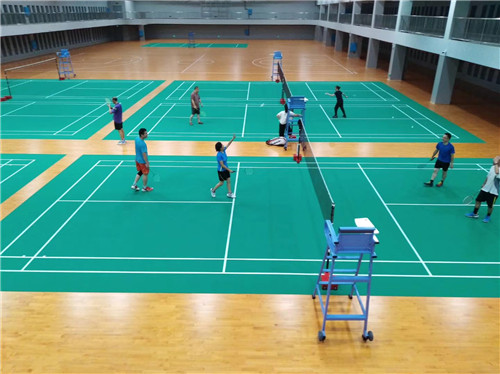 ��ë���^��Q����